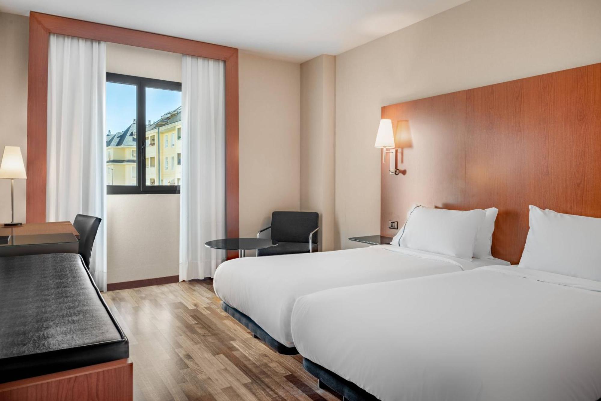 Ac Hotel Badajoz By Marriott Екстериор снимка