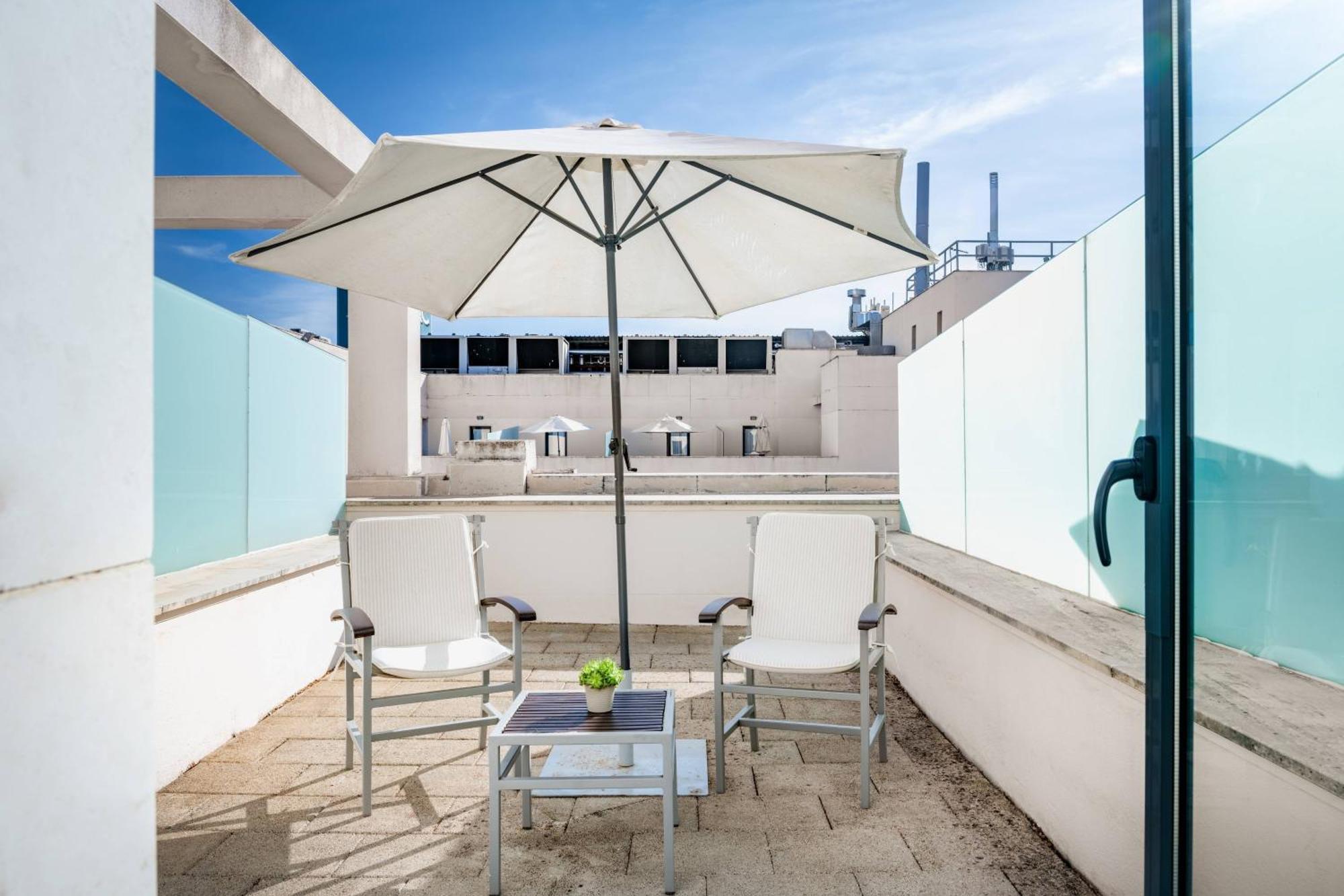 Ac Hotel Badajoz By Marriott Екстериор снимка