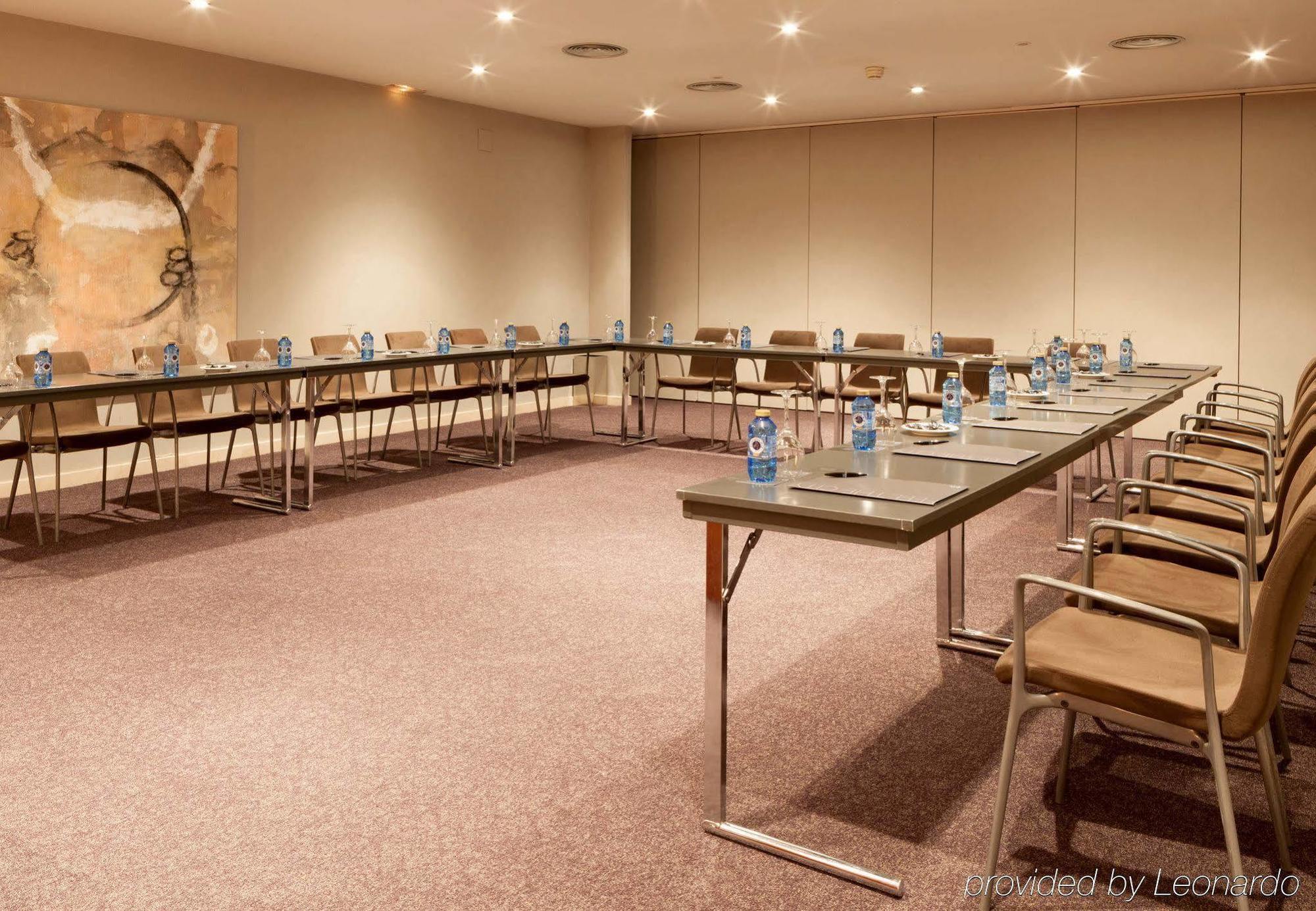 Ac Hotel Badajoz By Marriott Екстериор снимка