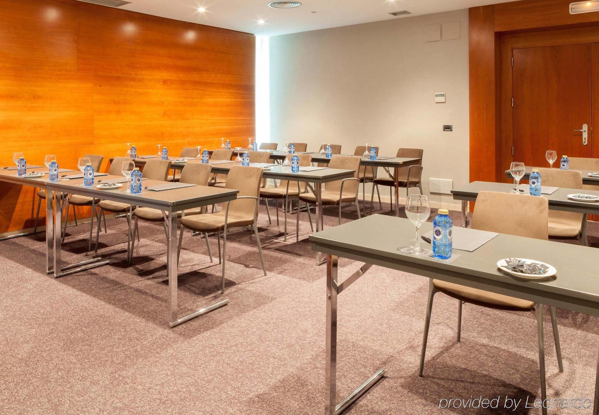 Ac Hotel Badajoz By Marriott Екстериор снимка